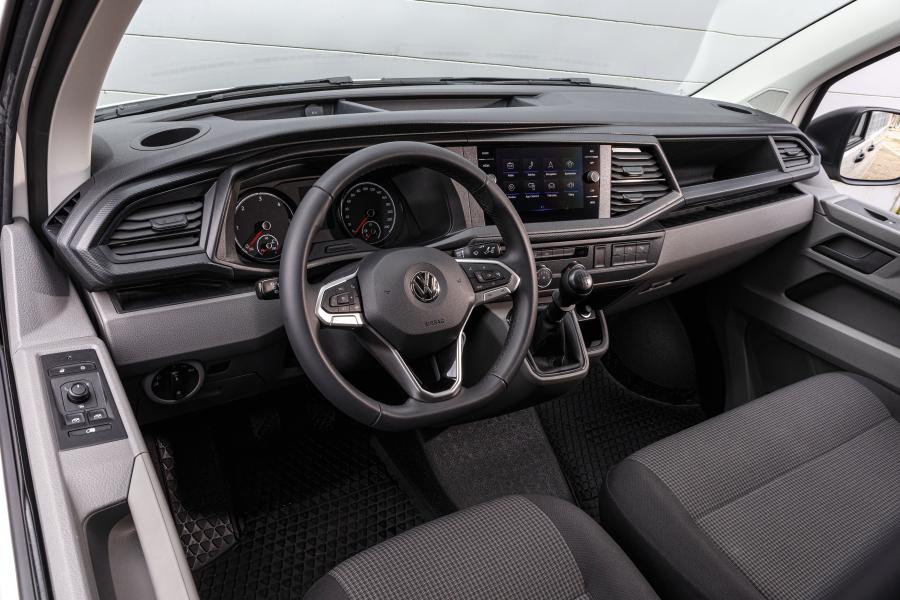 Торпедо Volkswagen Transporter Van (T6) 2019 года  (WW) (фото 13 из 18)